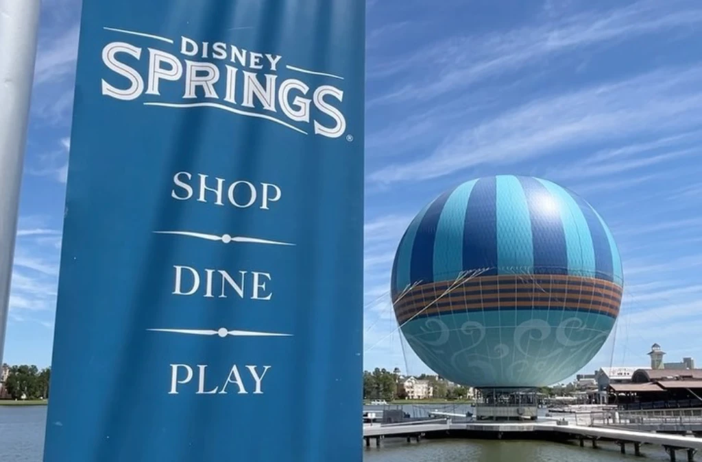 Orlando Disney Springs Sign